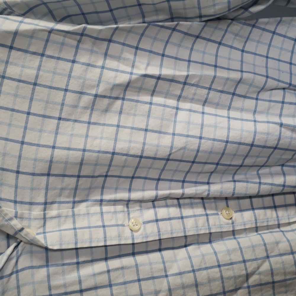 Mens Button down - Picture 2 of 6